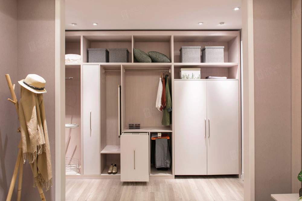 好莱客衣柜价钱多少?